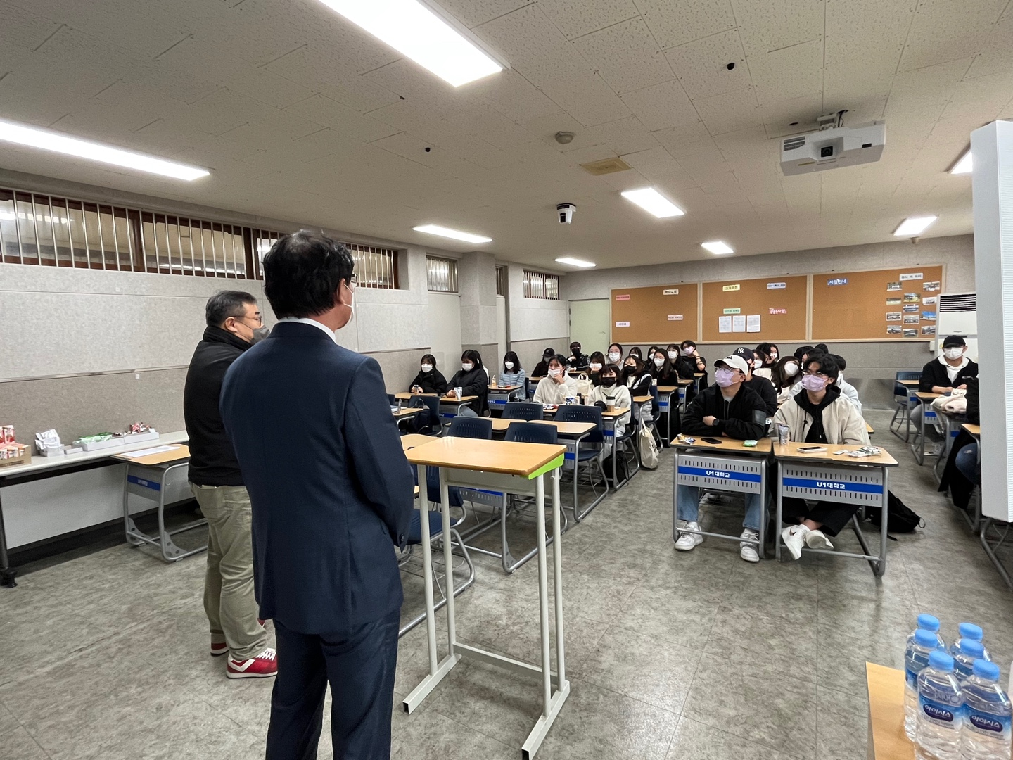 사진의 설명을 넣어 주세요