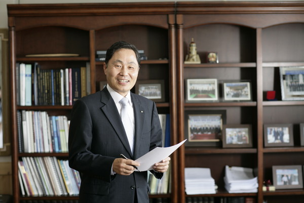 [인터뷰] 채훈관 유원대 총장 “대학 완전히 변신해야”